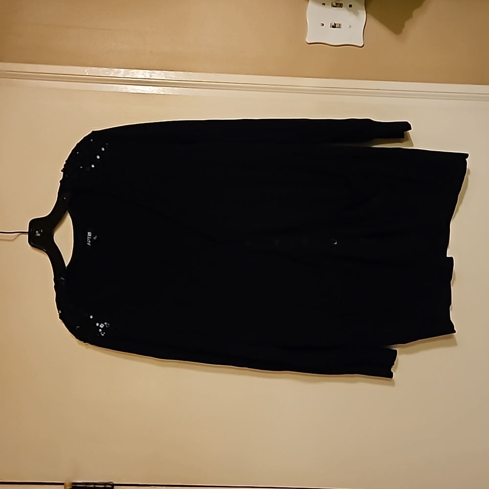 Apt.9 Black Long ...Front Button Up Size M - image 2